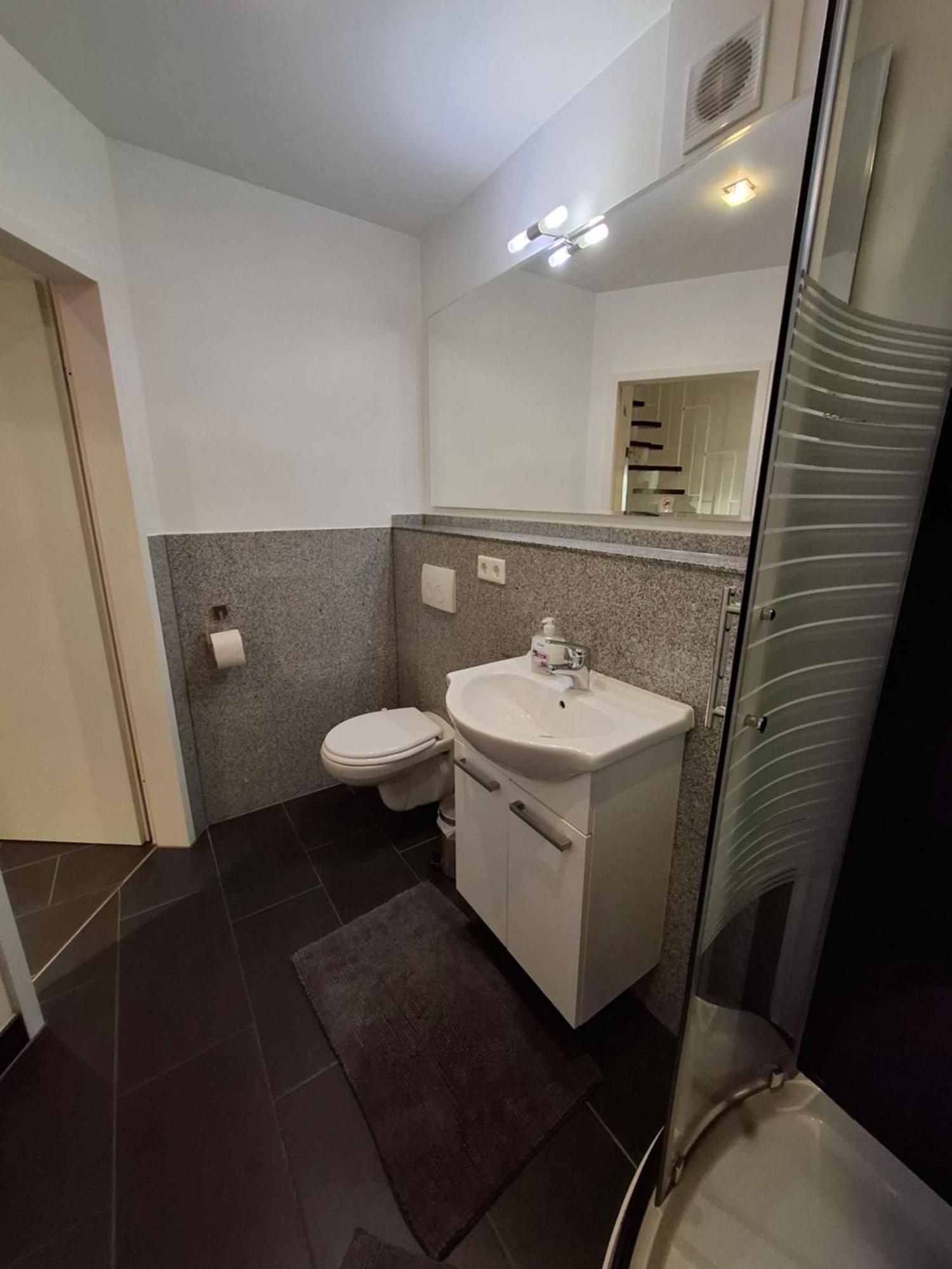 Die Hotelalternative Solingen Extérieur photo