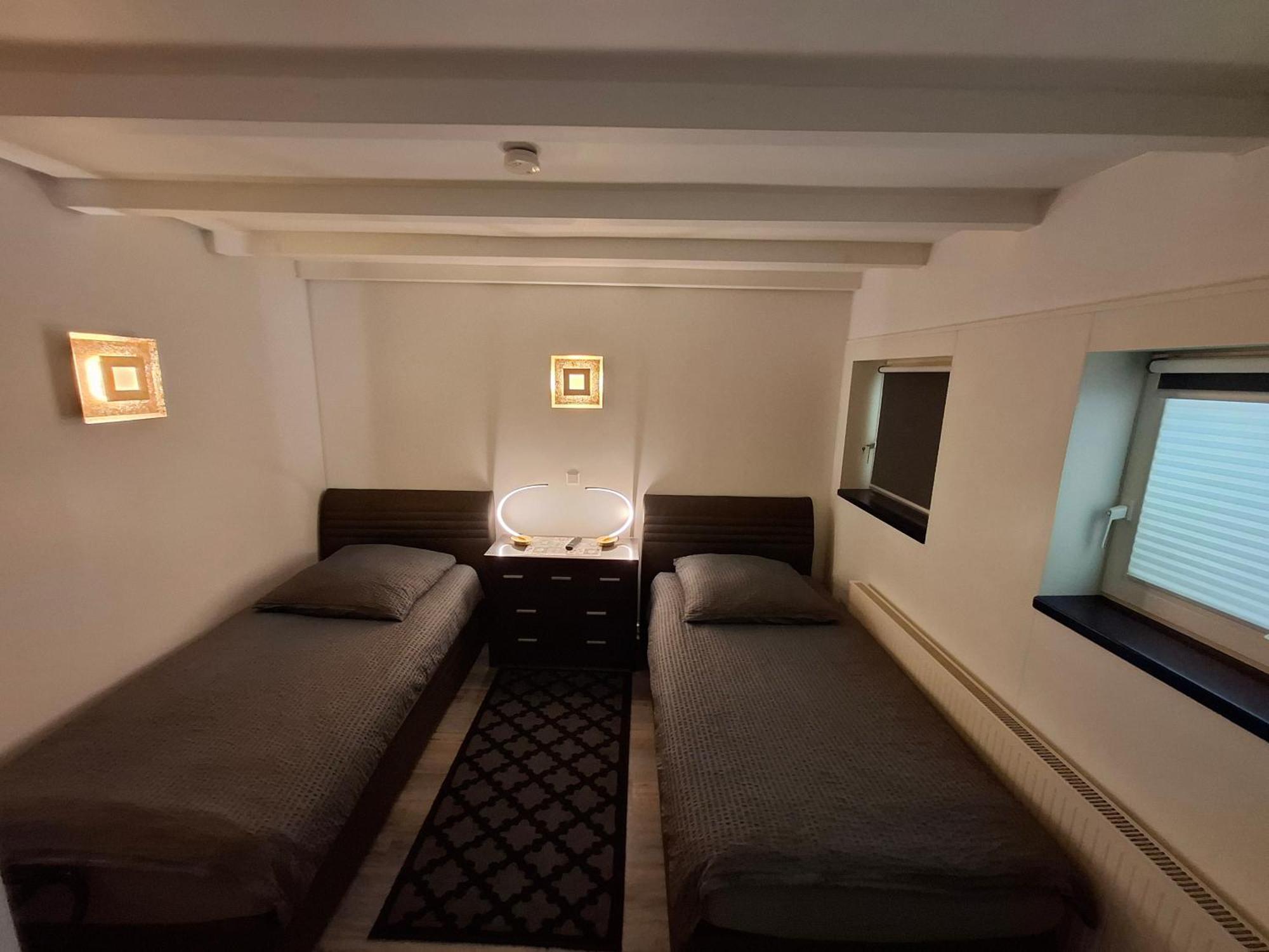 Die Hotelalternative Solingen Extérieur photo