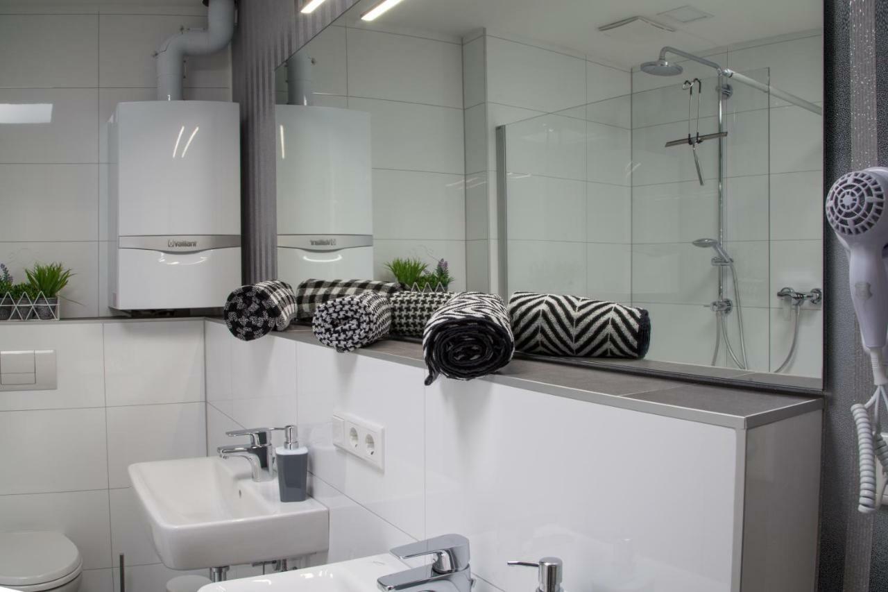 Die Hotelalternative Solingen Extérieur photo